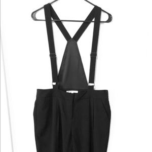 Trina Turk: Slim Leg Suspender- Pants (Black)